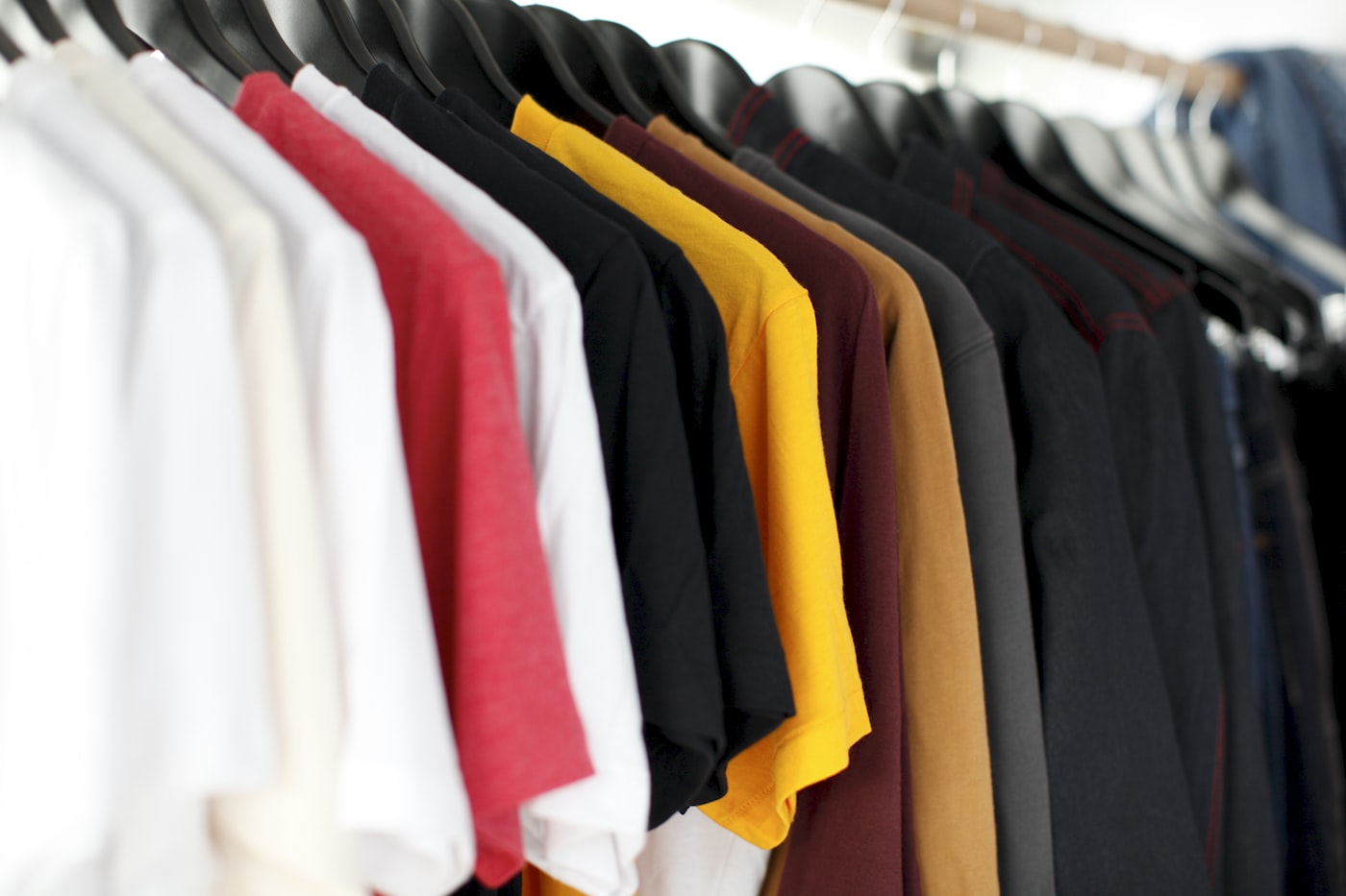 Bulk folded apparel prepared for wholesale shipping